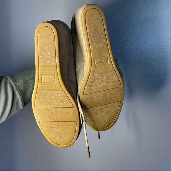 Toms Desert Wedge Hyde Bootie Taupe Suede sz 9 - Picture 13 of 13